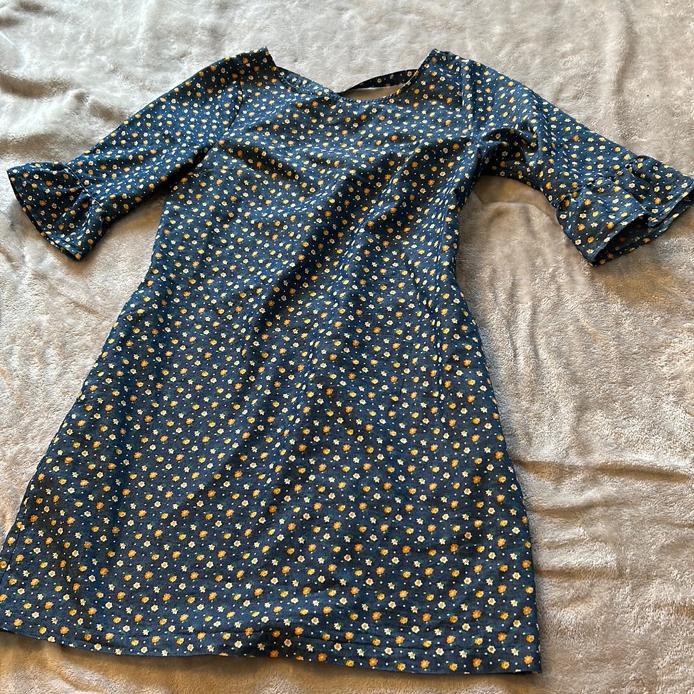 ModCloth daisy shift dress